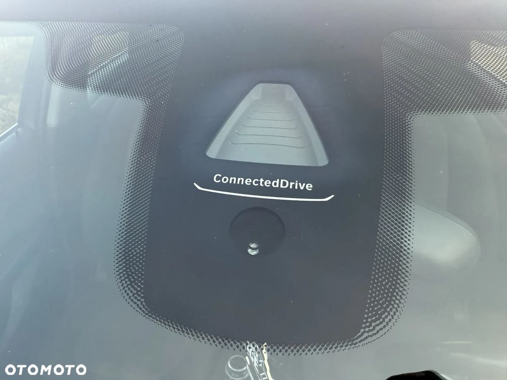 BMW Seria 2 218d Sport Line - 28