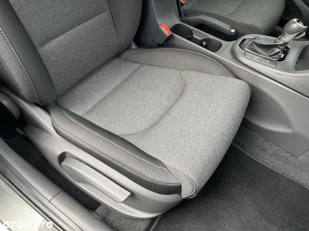 Hyundai i30 - 19