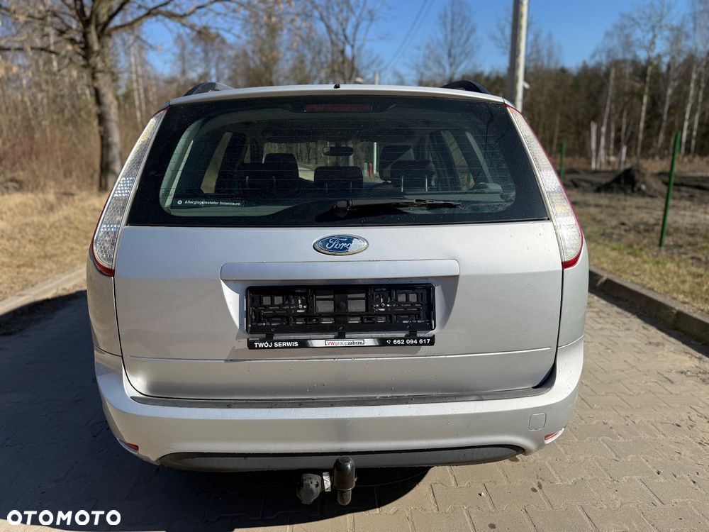 Ford Focus SW 1.6 TDCi DPF Silver Magic - 6