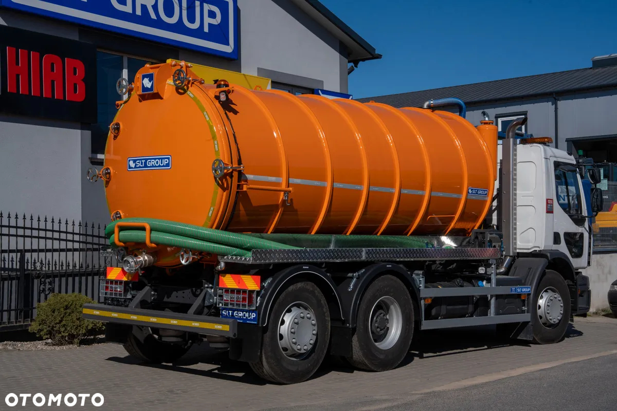 Renault D 26 WIDE P6X2 320E6 - 5