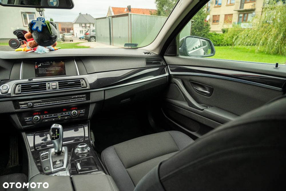 BMW Seria 5 520d Efficient Dynamics Edition - 8
