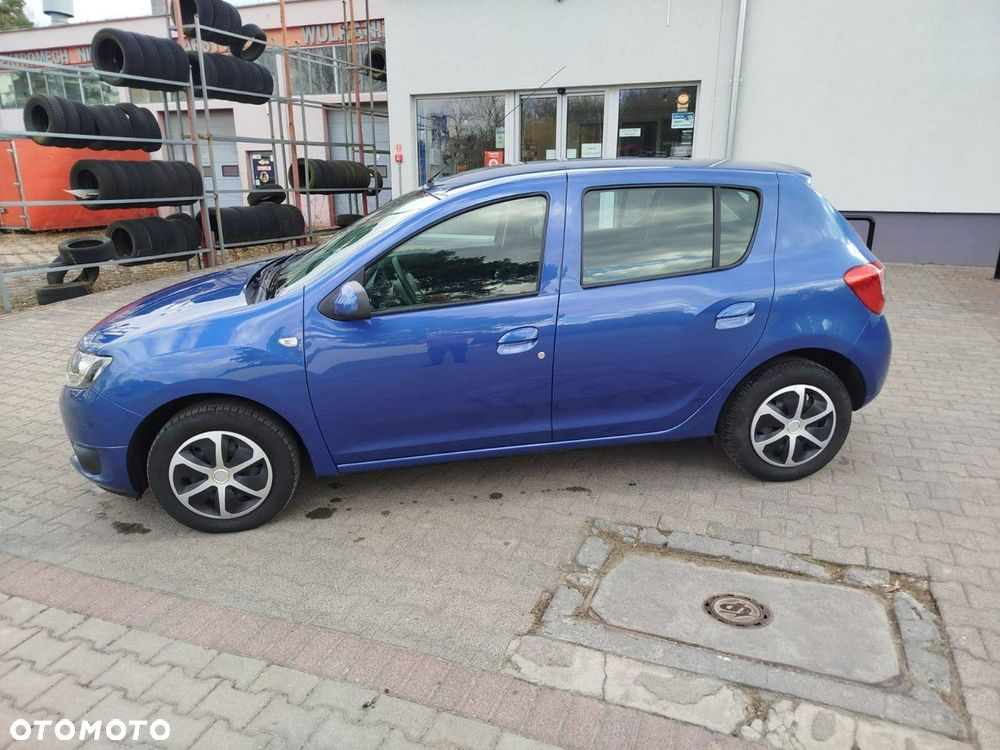 Dacia Sandero - 10