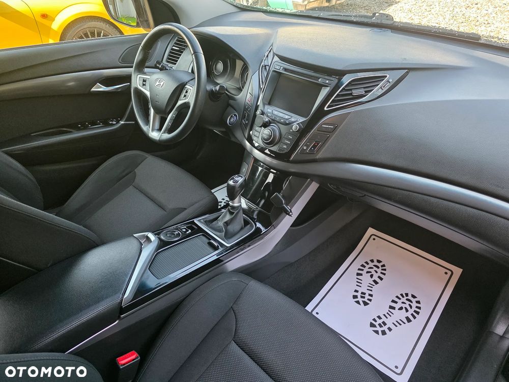 Hyundai i40 - 24