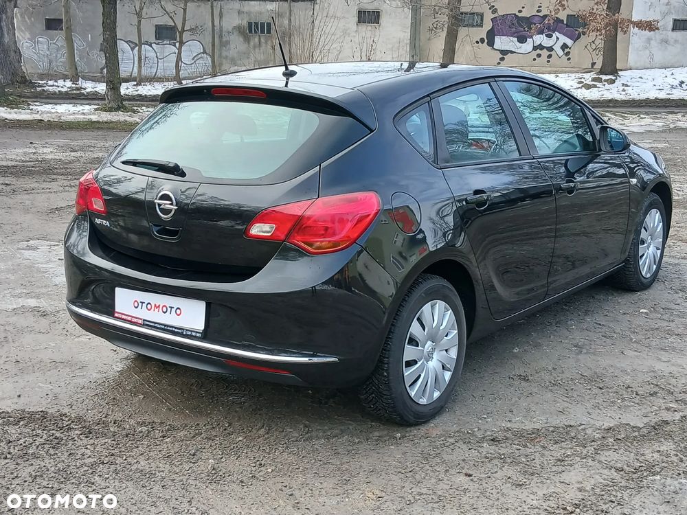 Opel Astra 1.6 Style - 17