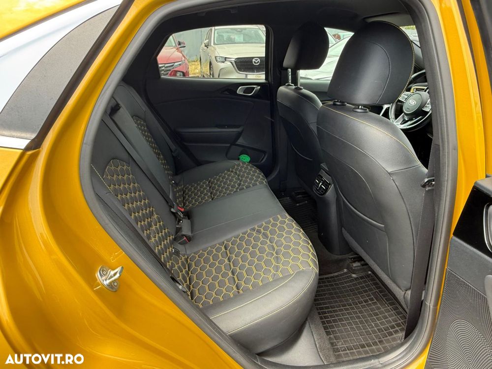 Kia XCeed 1.4 T-GDI 7DCT Style+ - 17