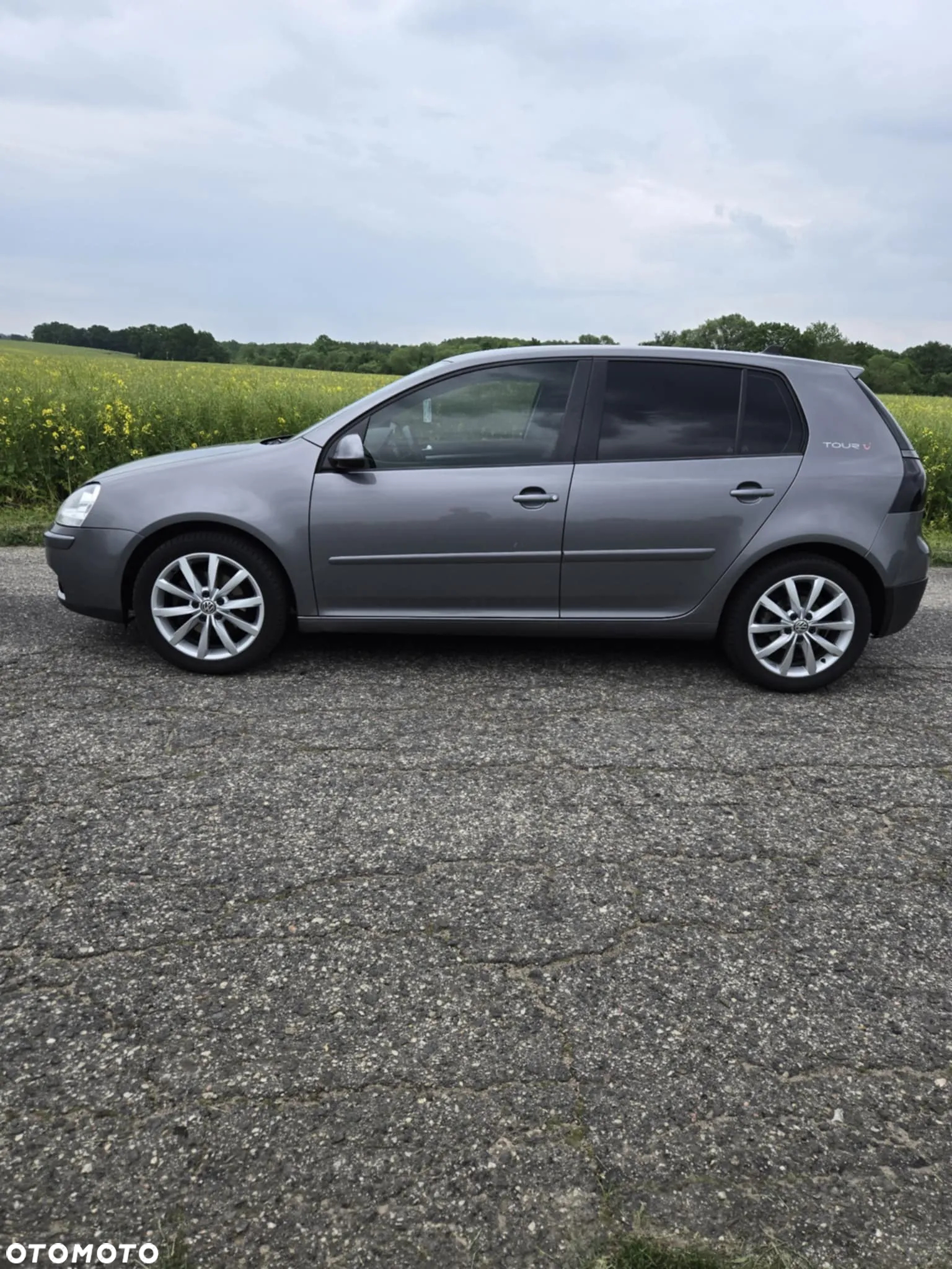 Volkswagen Golf V 2.0 TDI DPF Comfortline - 7