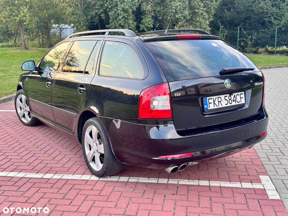 Skoda Octavia 2.0 TDI Ambiente - 6