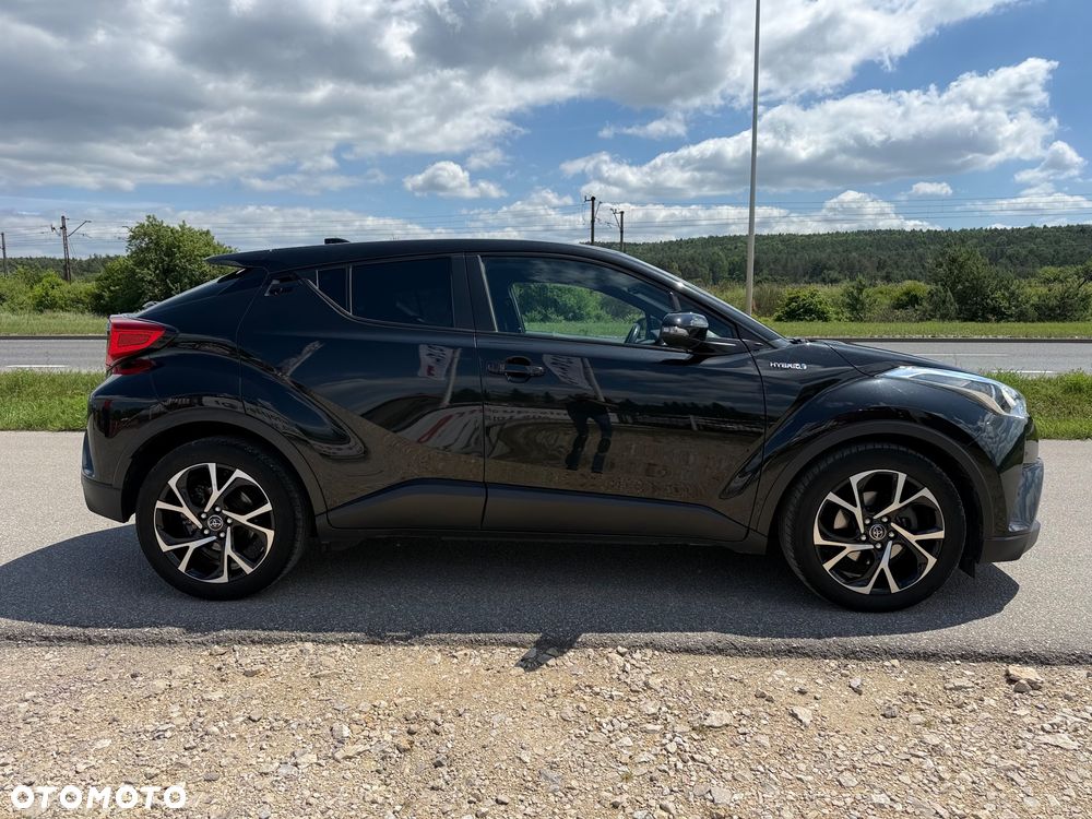 Toyota C-HR Style - 3