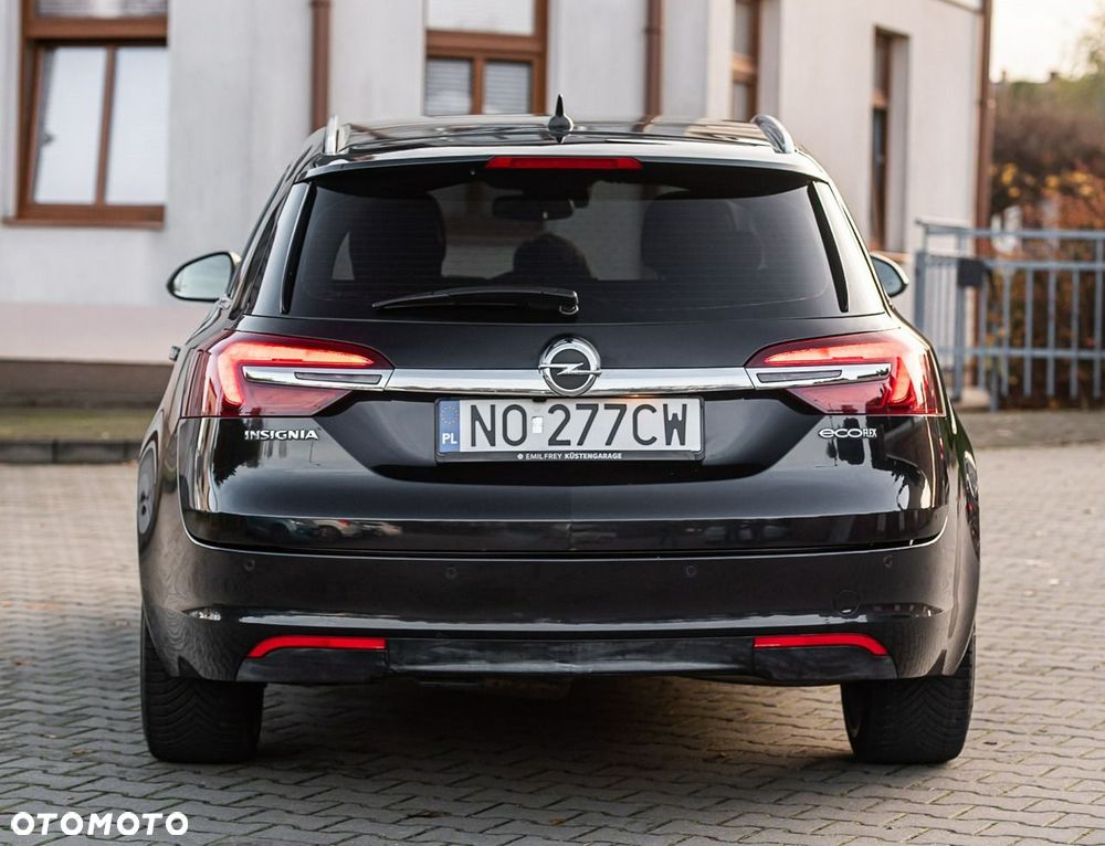 Opel Insignia - 15