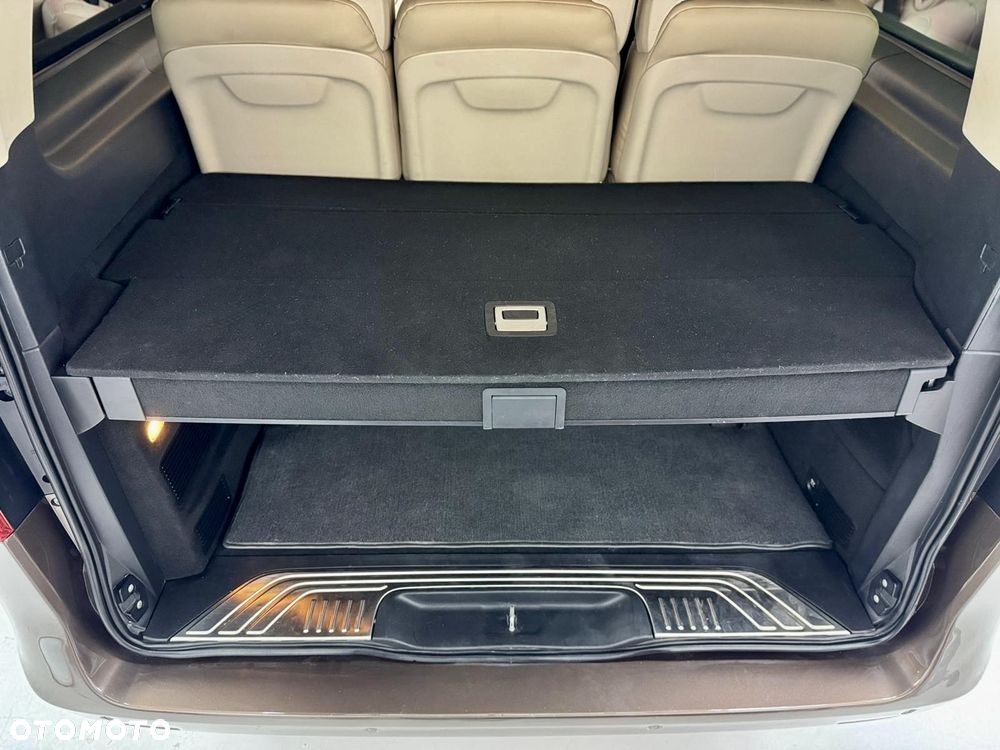 Mercedes-Benz Klasa V 300 d 9G-Tronic (d³ugi) - 39