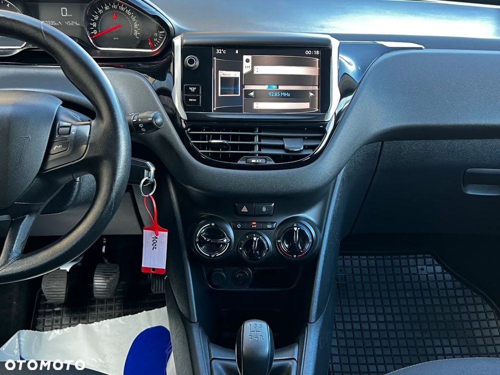 Peugeot 208 1.4 VTi Active - 21