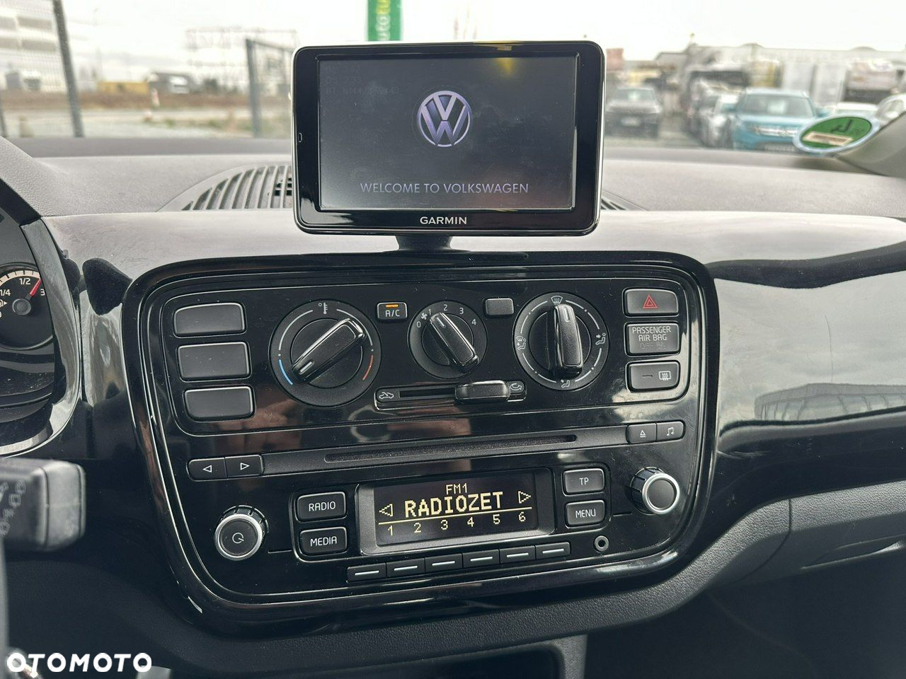 Volkswagen up! 1.0 White Style - 11