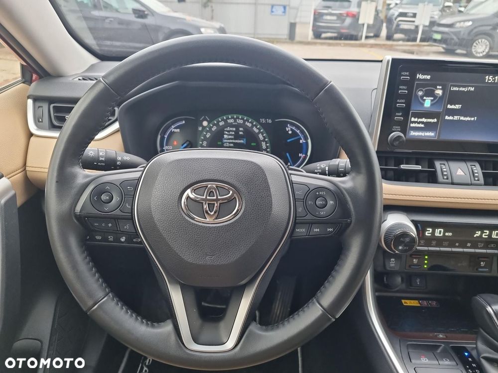 Toyota RAV4 - 16