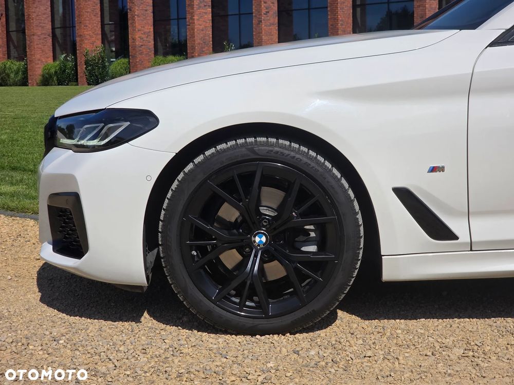 BMW Seria 5 520d xDrive mHEV sport - 5