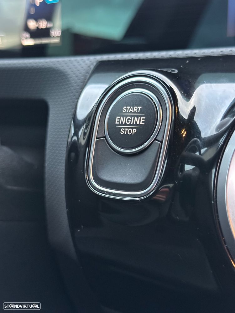 Mercedes-Benz A 250 e 8G-DCT Progressive - 54