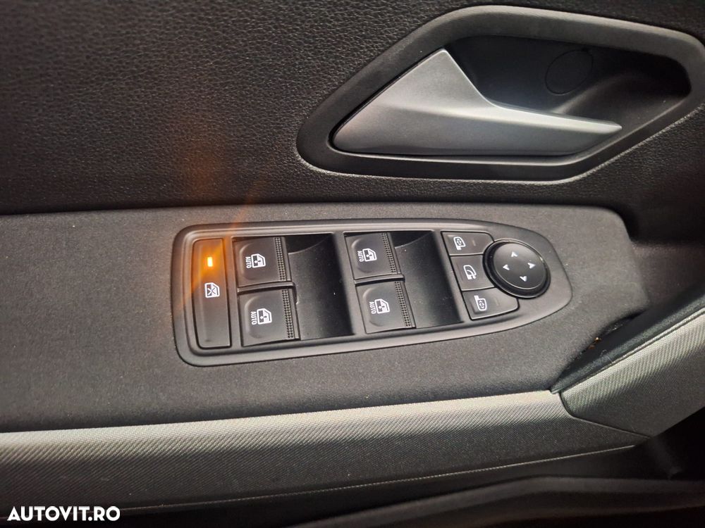 Dacia Bigster HEV 155 Journey - 30