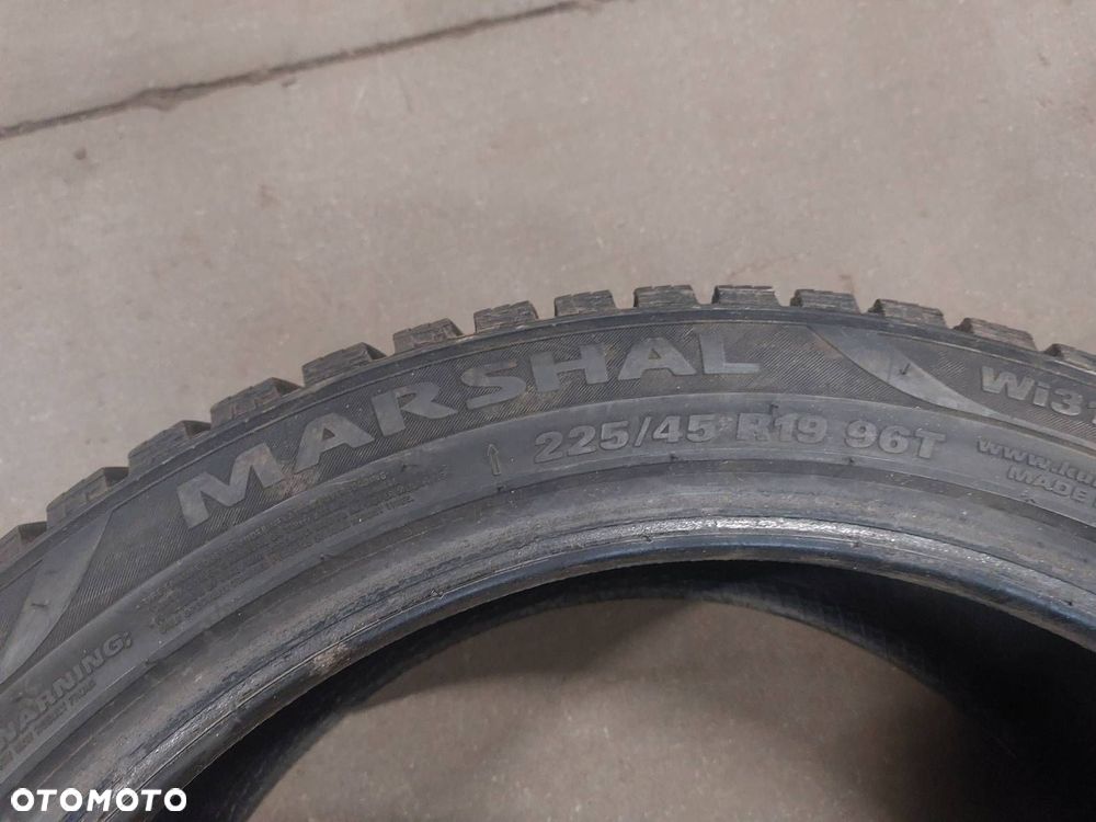 OPONY ZIMOWE 3 SZT 225/45R19 2019R MARSHAL WI31 - 2