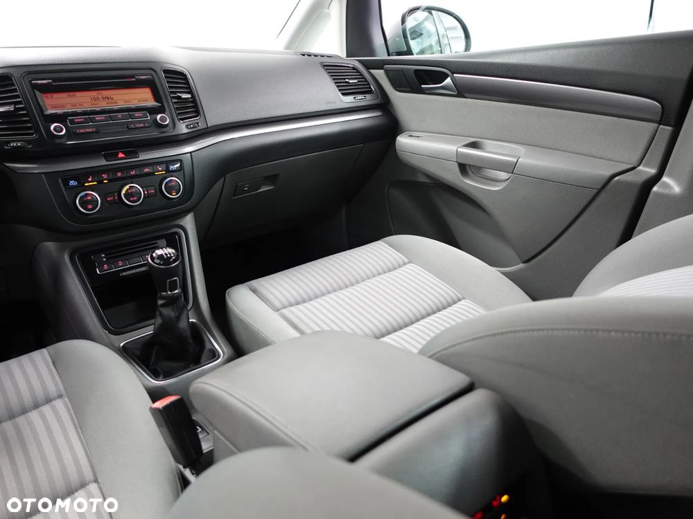 Seat Alhambra 2.0 TDI Ecomotive Reference - 32