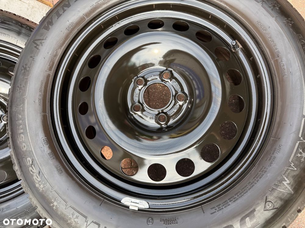 Zimowe koła stalowe 17 Ford Kuga - Dunlop Winter Sport 5 SUV 225/65 R17 - 2