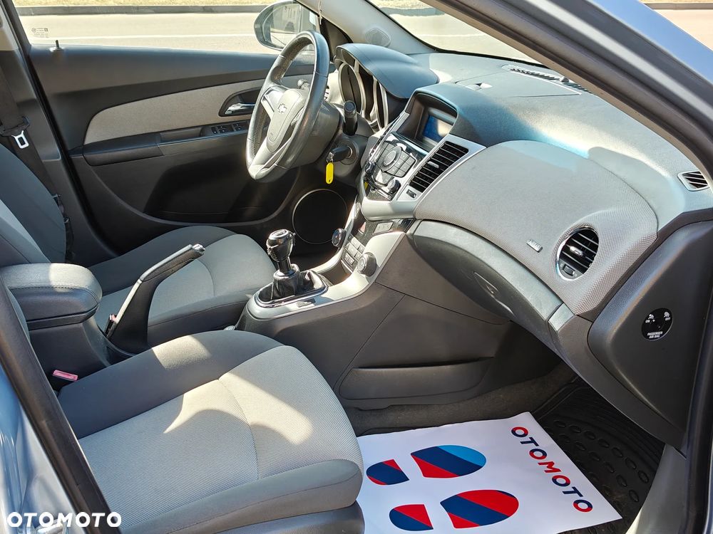 Chevrolet Cruze 2.0 LS - 7