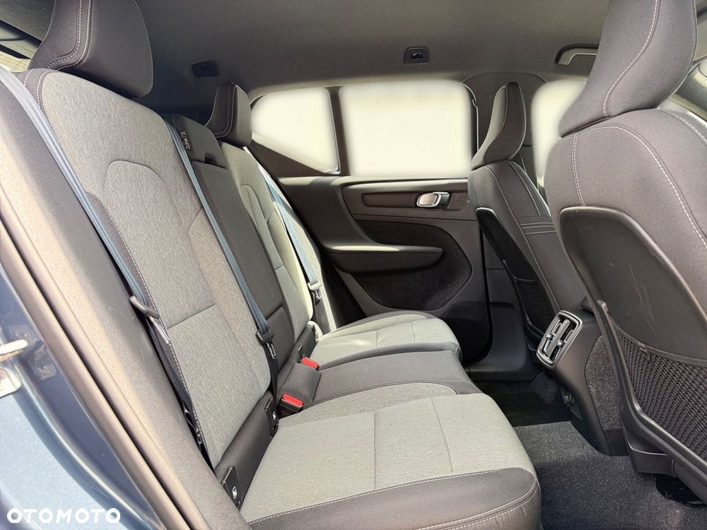 Volvo XC 40 - 26