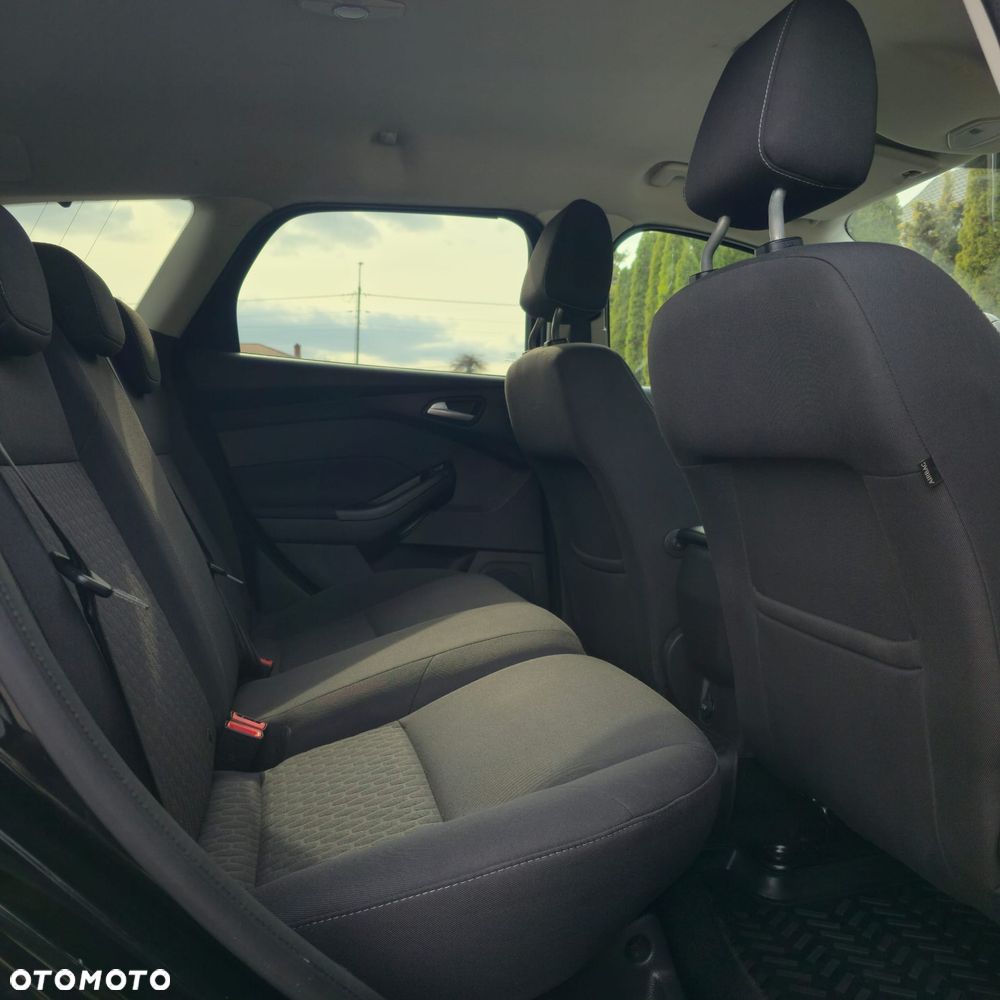 Ford Focus 1.0 EcoBoost Titanium - 30