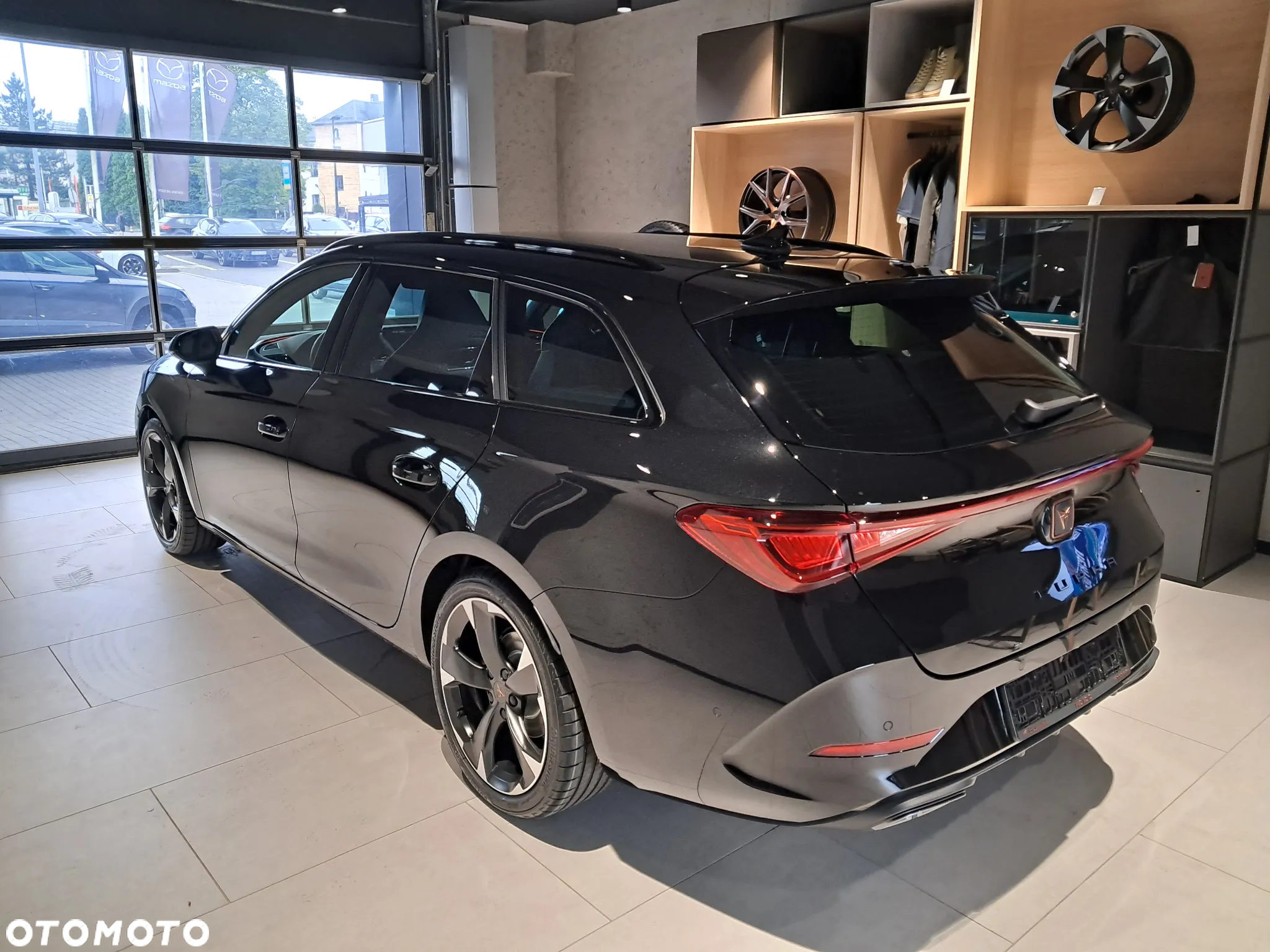 Cupra Leon Sportstourer - 2