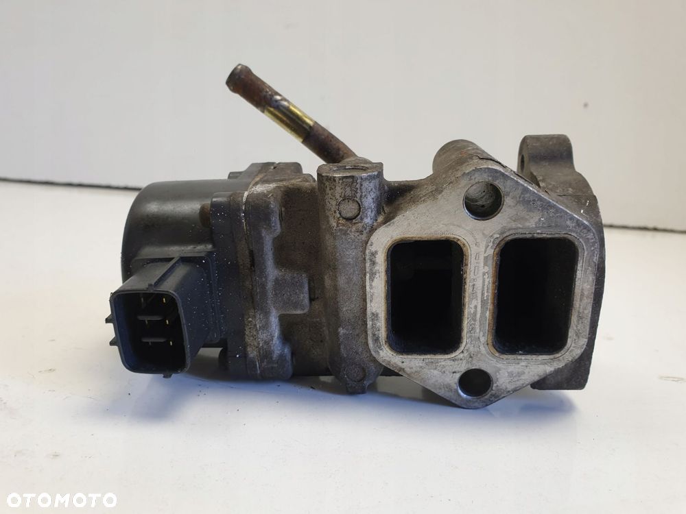 Mitsubishi Carisma 1.8 GDI ZAWÓR EGR - 7