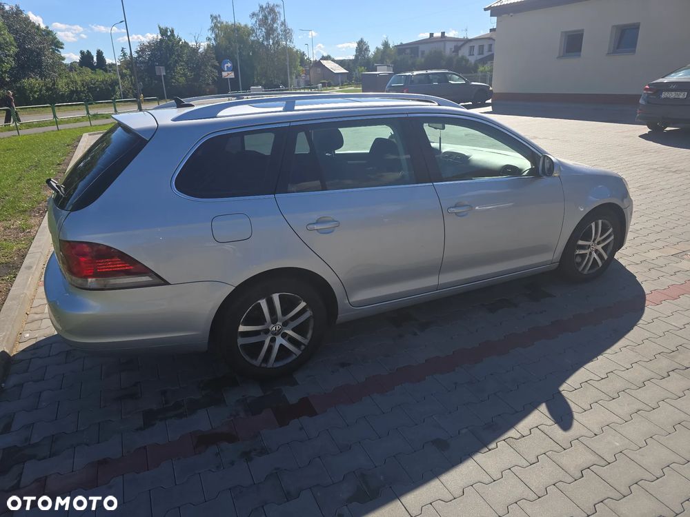 Volkswagen Golf 2.0 TDI Comfortline - 3