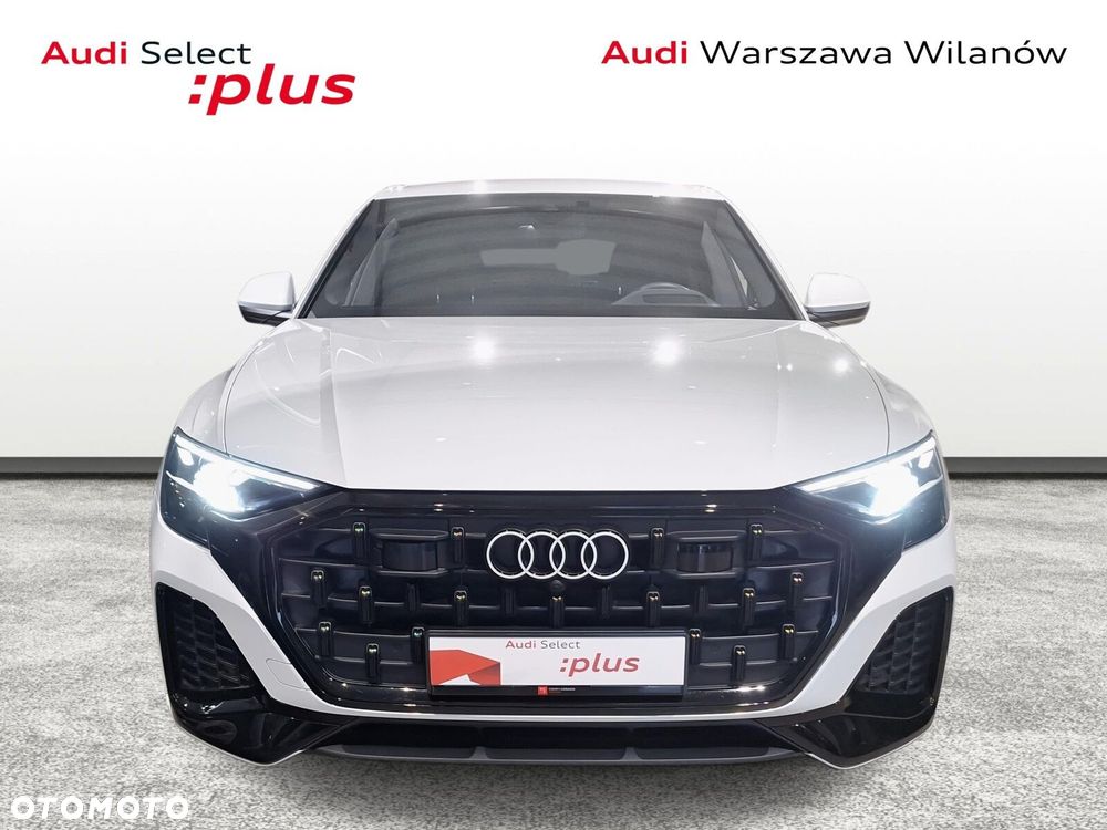 Audi Q8 - 8