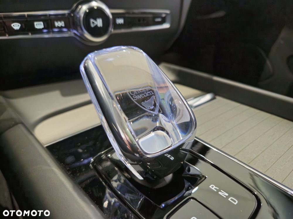 Volvo V60 Cross Country - 31