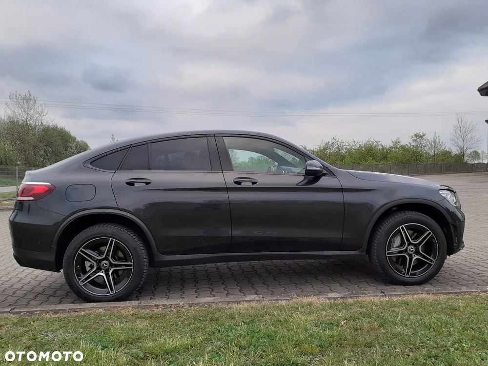 Mercedes-Benz GLC - 9