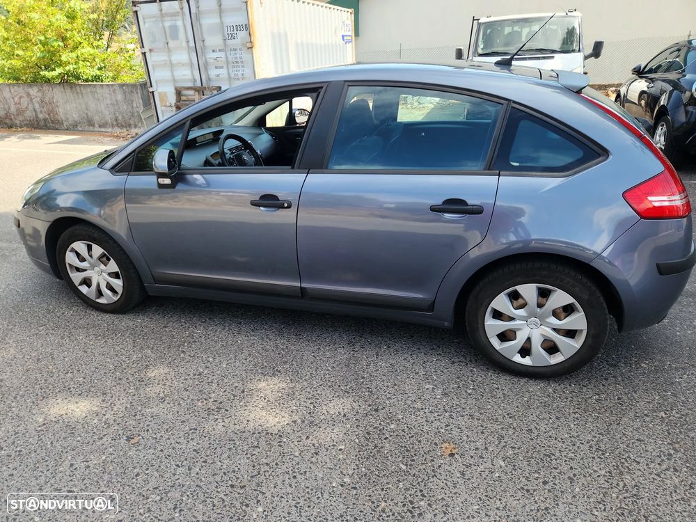 Citroën C4 1.6 HDi SX - 4