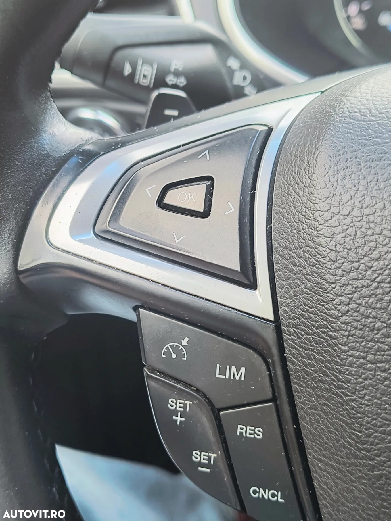 Ford Edge 2.0 TDCi Bi-Turbo 4x4 Sport - 11