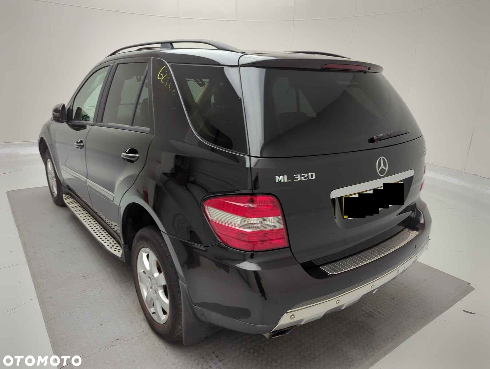 Mercedes-Benz ML 350 BlueTEC 4MATIC 7G-TRONIC - 4