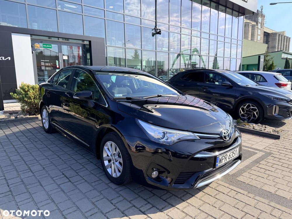 Toyota Avensis 1.6 Active - 5