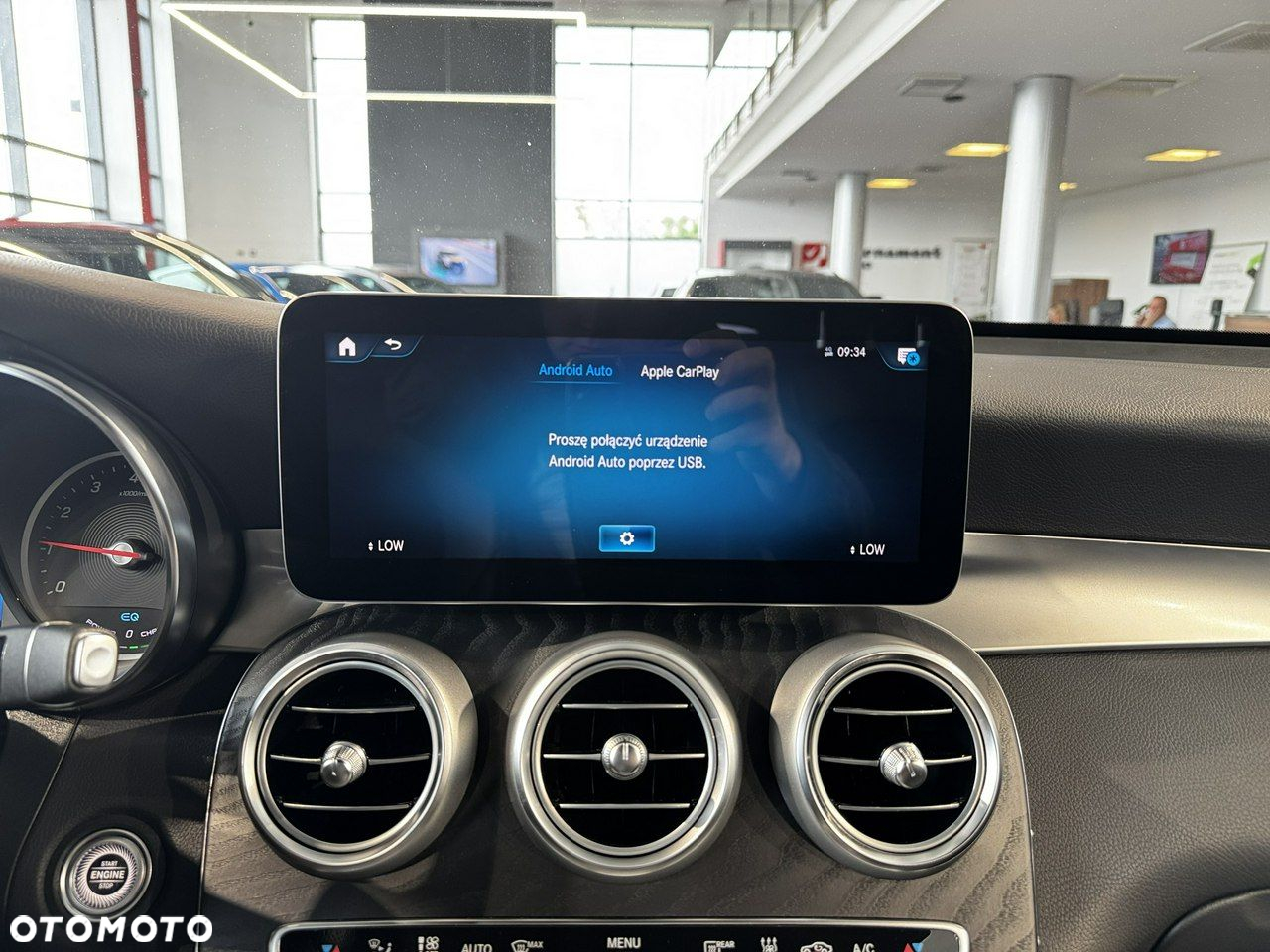 Mercedes-Benz GLC - 30