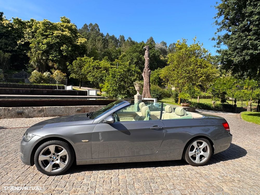 BMW 320 i Cabrio Auto - 3