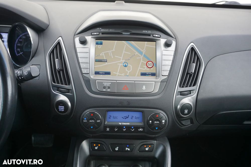 Hyundai ix35 2.0 CRDI 4WD Automatik Style - 17
