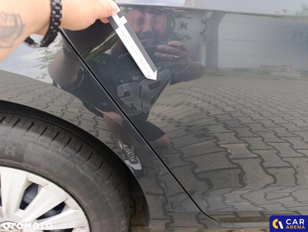 Volkswagen Golf - 30