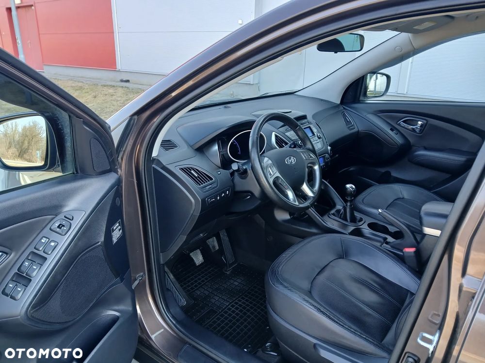 Hyundai ix35 1.7 CRDi 2WD blue Finale - 11