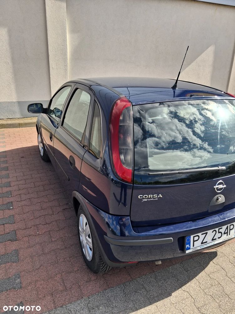 Opel Corsa 1.2 16V Cosmo - 7