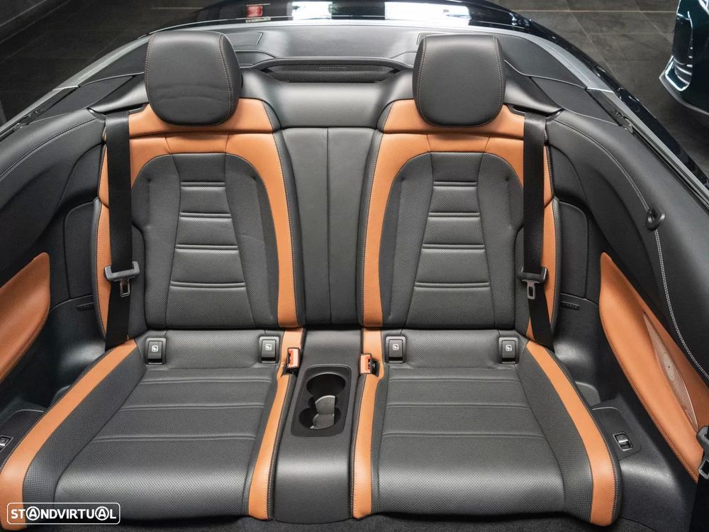 Mercedes-Benz E 53 AMG 4Matic+ - 25
