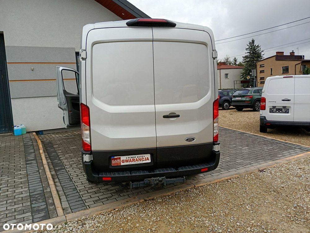 Ford Transit - 10