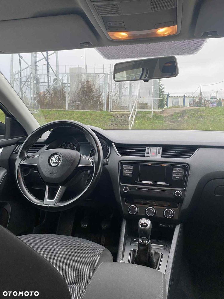 Skoda Octavia 1.6 TDI Active - 11