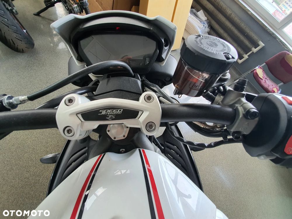 Triumph Speed Triple - 14