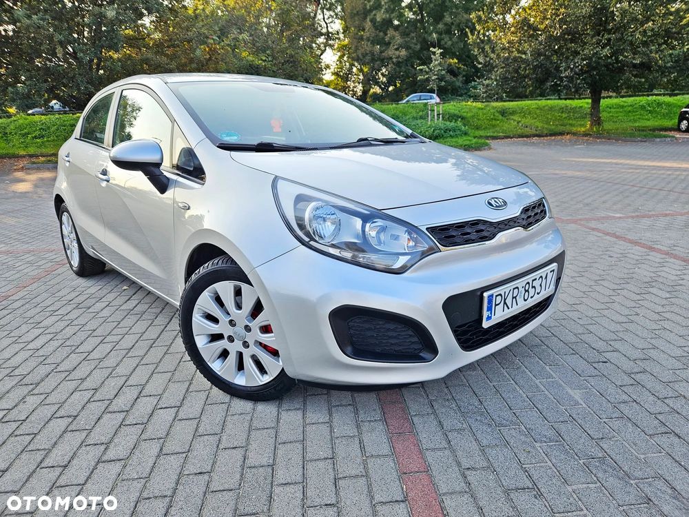 Kia Rio - 23