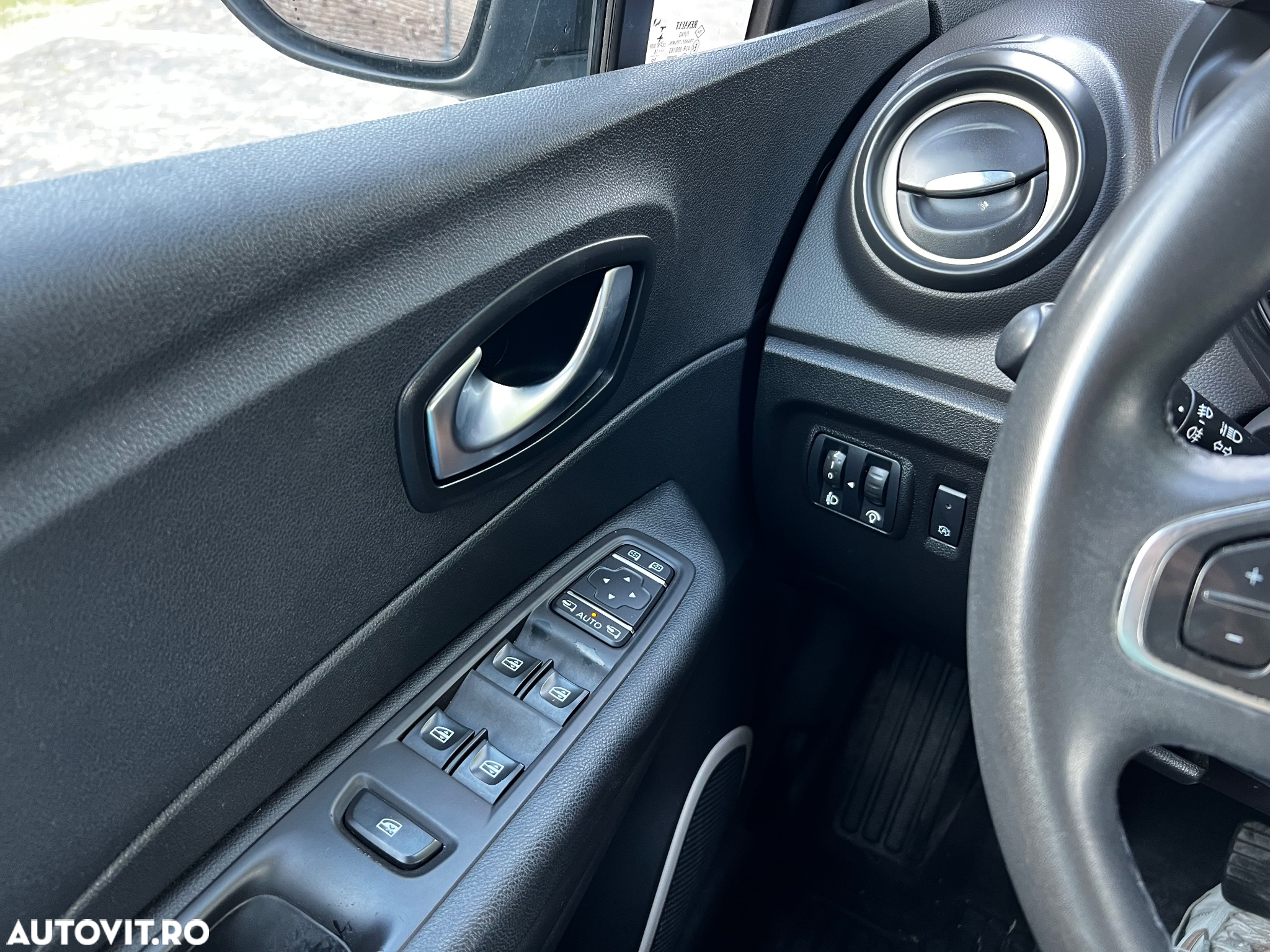 Renault Captur (ENERGY) dCi 90 INTENS - 18