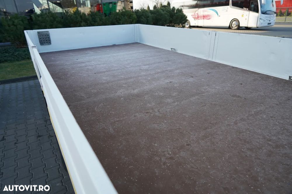 Volkswagen CRAFTER / TRANSMISIE CU 5 ROȚI / HDS PM 3623 / CAPACITATE DE RIDICARE 990 KG / 2020 / DOUĂ ROȚI / 3 LOCURI / IMPORTAT - 24