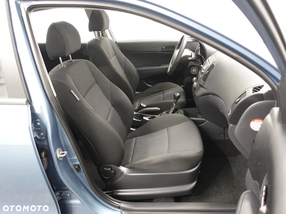 Hyundai i30 1.4 Blue Classic - 23